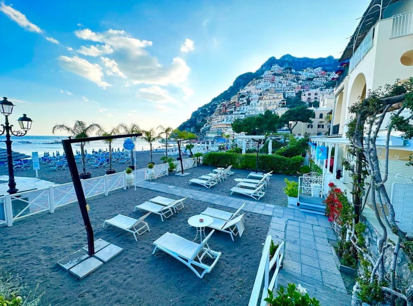 Apartahotel La Caravella Di - Relais, & Residences