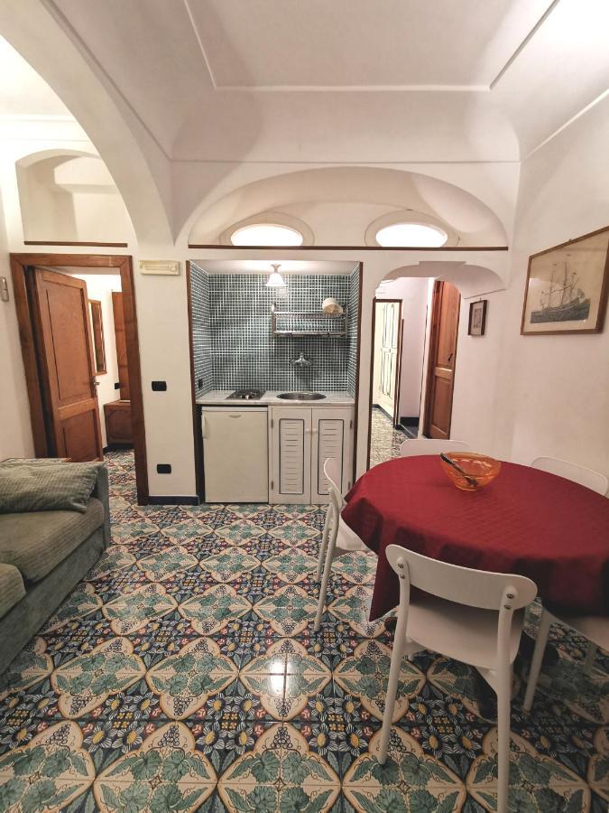 Apartahotel La Caravella Di - Relais, & Residences Positano
